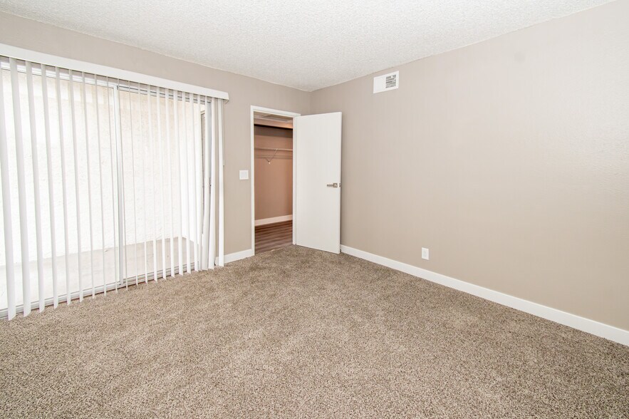 More Photos Of 301 S Orland St, Las Vegas Apartments For Sale