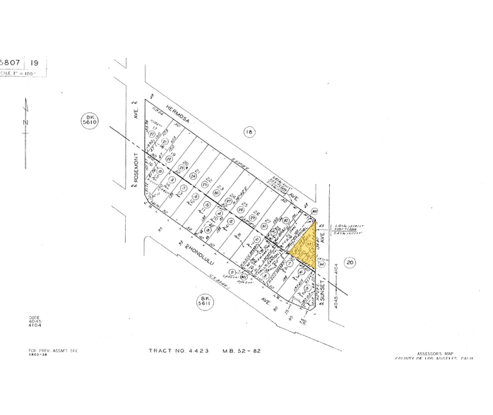 More Photos Of 2501 Honolulu Ave, Montrose Freestanding For Lease
