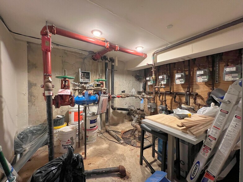 More Photos Of 1095 Bedford Ave, Brooklyn Apartments For Sale