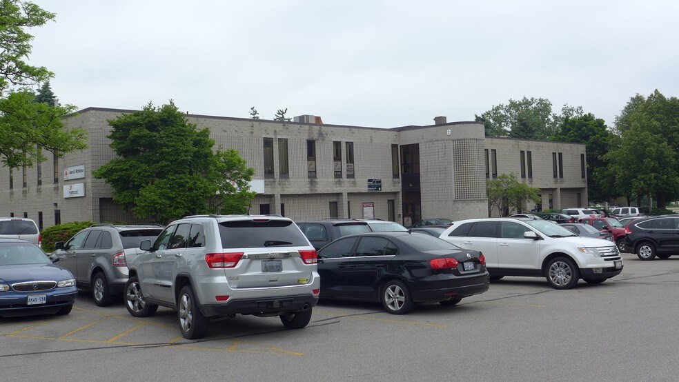 More Photos Of 325 West St, Brantford Office For Lease