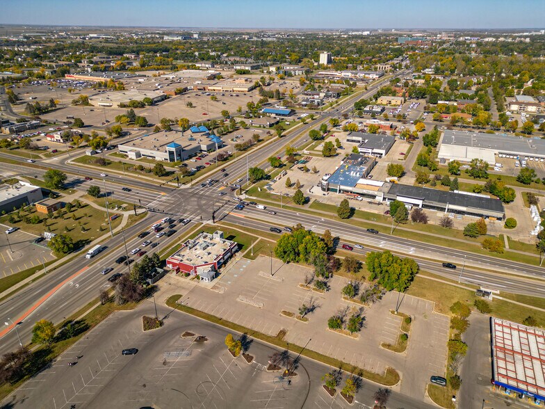 More Photos Of 2675 32nd Ave S, Grand Forks Restaurant For Sale