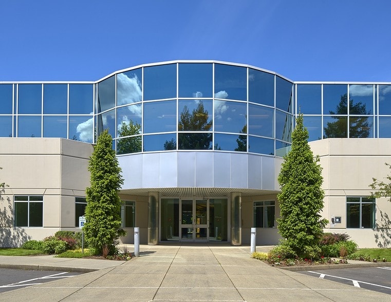 Primary Photo Of 17425 NE Union Hill Rd, Redmond Office For Lease