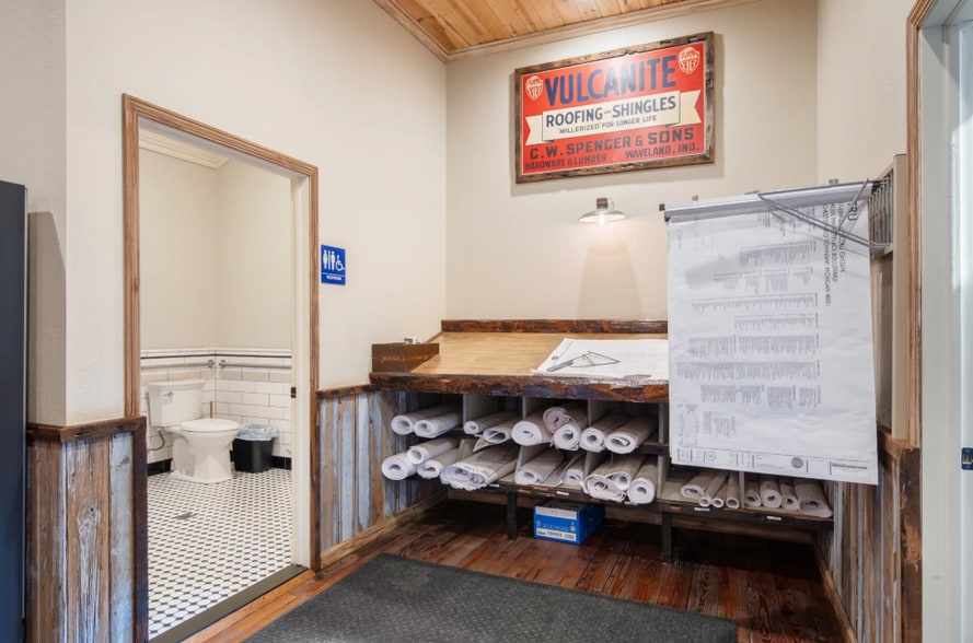 More Photos Of 2727 E Michigan Ave, Ypsilanti Warehouse For Sale