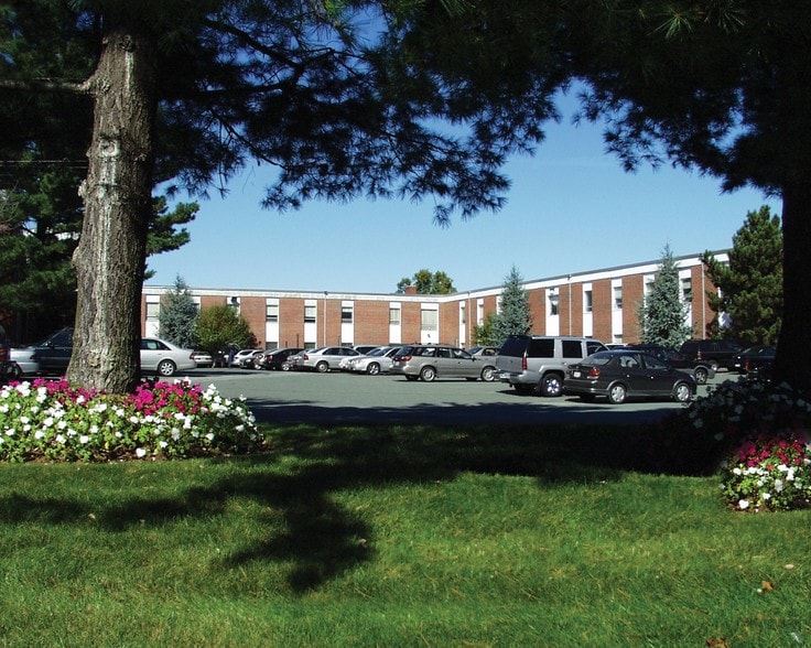 More Photos Of 607 North Ave, Wakefield Office For Lease