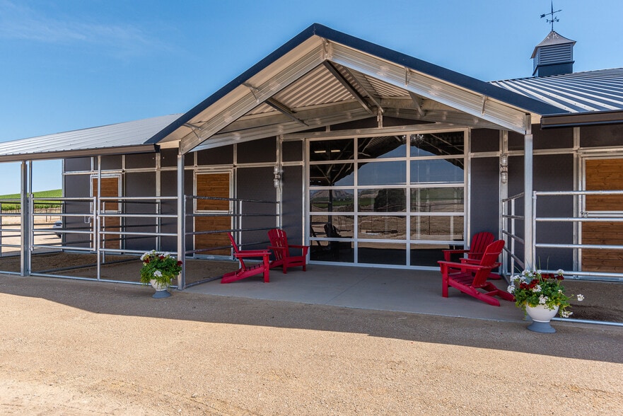 More Photos Of 7790 Airport Rd, Paso Robles Land For Sale