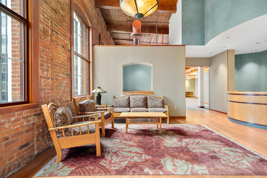 More Photos Of 40 Beaver St, Albany Office For Lease