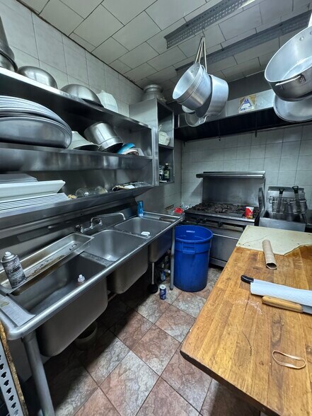 More Photos Of 294 Broadway, Brooklyn Apartments For Lease
