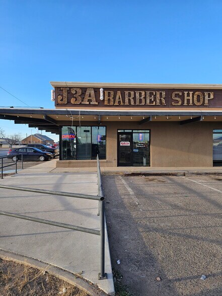 More Photos Of 724 S Eddy St, Pecos Storefront Retail Residential For Lease
