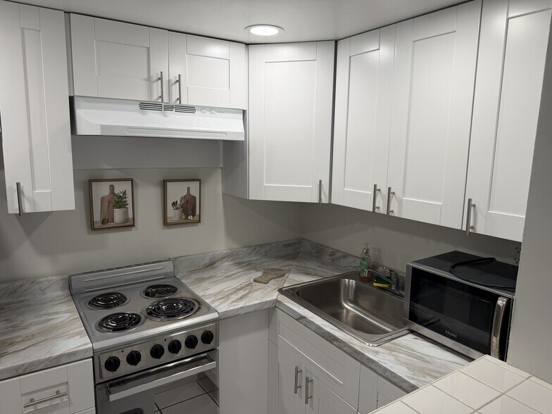 More Photos Of 811 SE 16th St, Fort Lauderdale Apartments For Sale