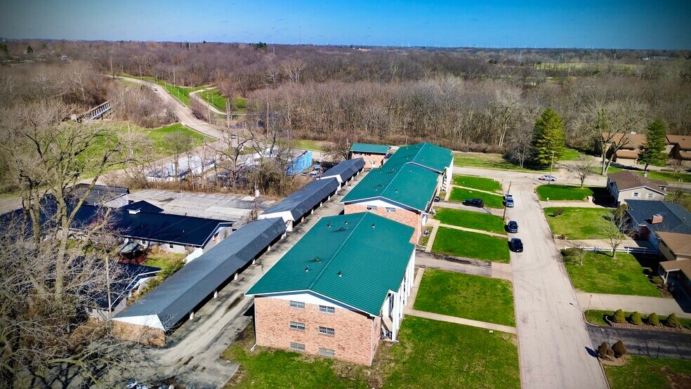 More Photos Of 105 S Elder Ln, Decatur Apartments For Sale