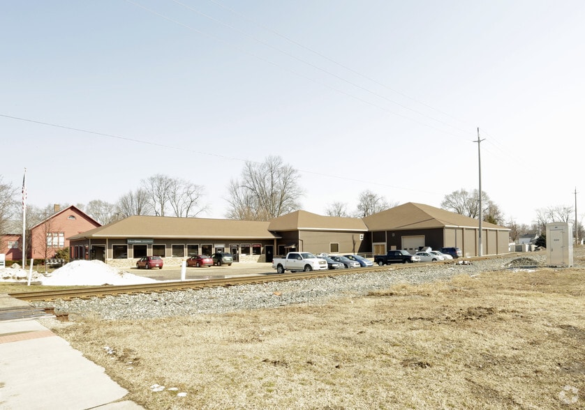 Primary Photo Of 135 N State St, Zeeland Serviced Offices For Lease
