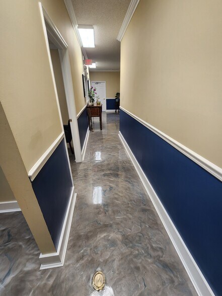 More Photos Of 2105 Drew St, Clearwater Office For Sale