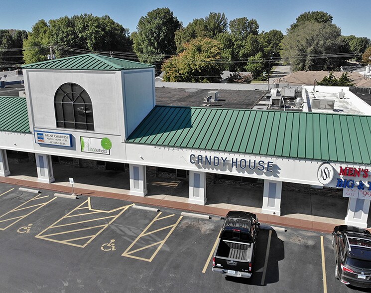 More Photos Of 3800-3900 S Campbell Ave, Springfield Unknown For Lease