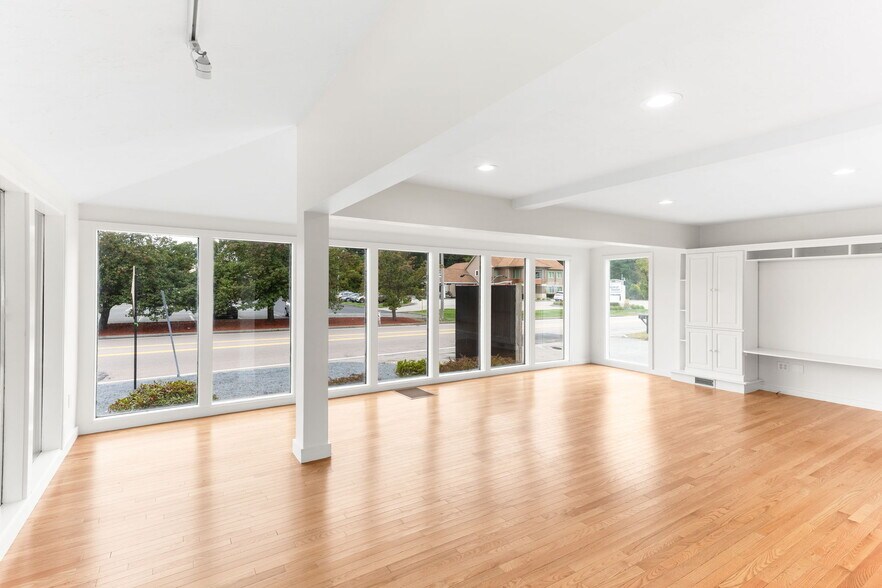 More Photos Of 280 Washington St, North Easton Light Distribution For Sale