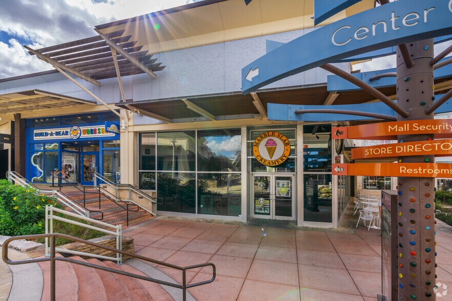 More Photos Of 15900 La Cantera Pky, San Antonio Unknown For Lease