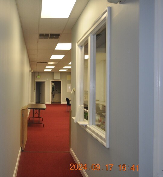 More Photos Of 2224 E Fayette St, Baltimore Warehouse For Lease