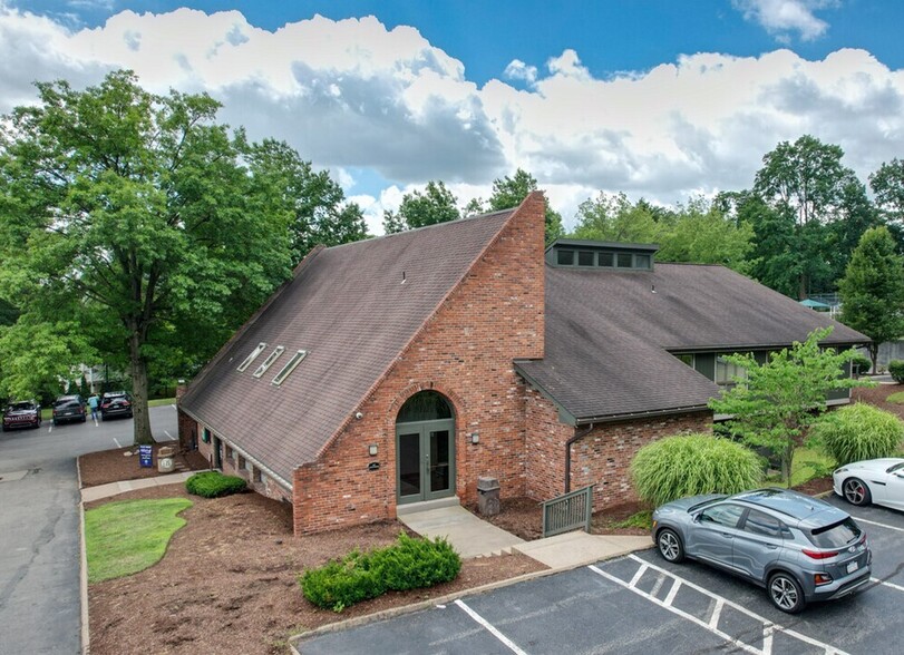 Primary Photo Of 850 Boyce Rd, Bridgeville Office For Lease