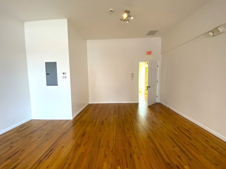 More Photos Of 28 N Main St, Port Chester Storefront Retail Office For Lease