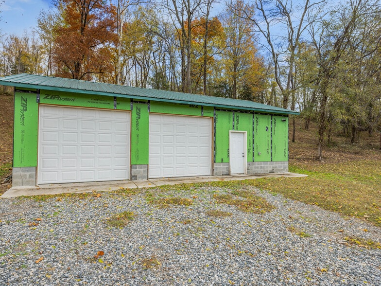 More Photos Of 1640-642 River Rd, Hot Springs Apartments For Sale