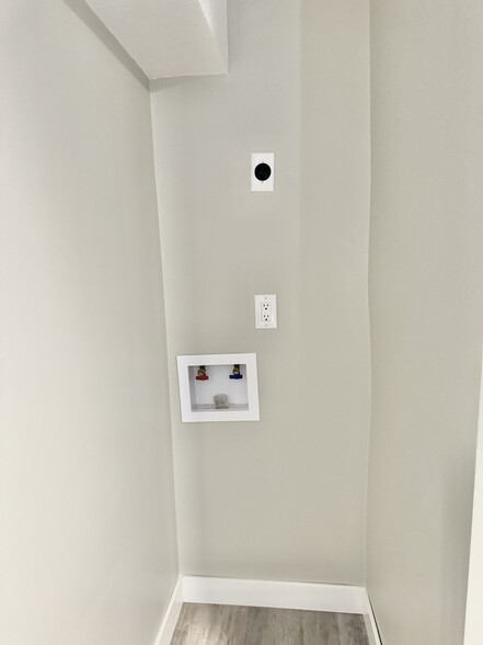 More Photos Of 19431 Highway J, Monroe City Hotel For Sale