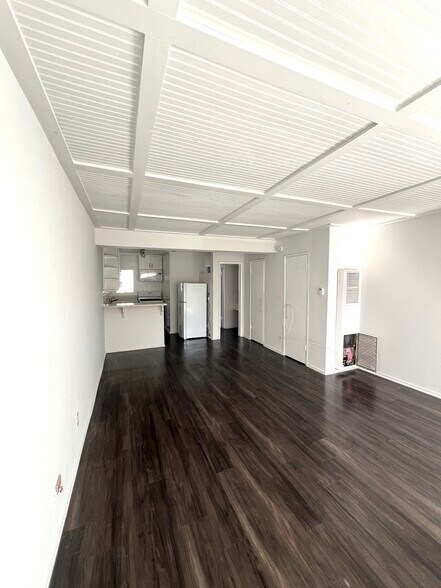 More Photos Of 1014 N Oxford Ave, Los Angeles Apartments For Sale