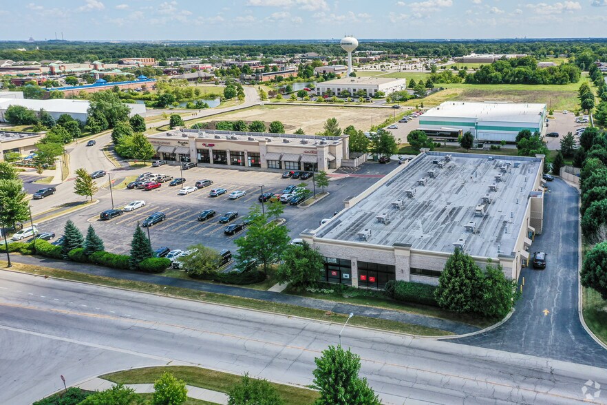 More Photos Of 301-345 Vertin Blvd, Shorewood Unknown For Lease