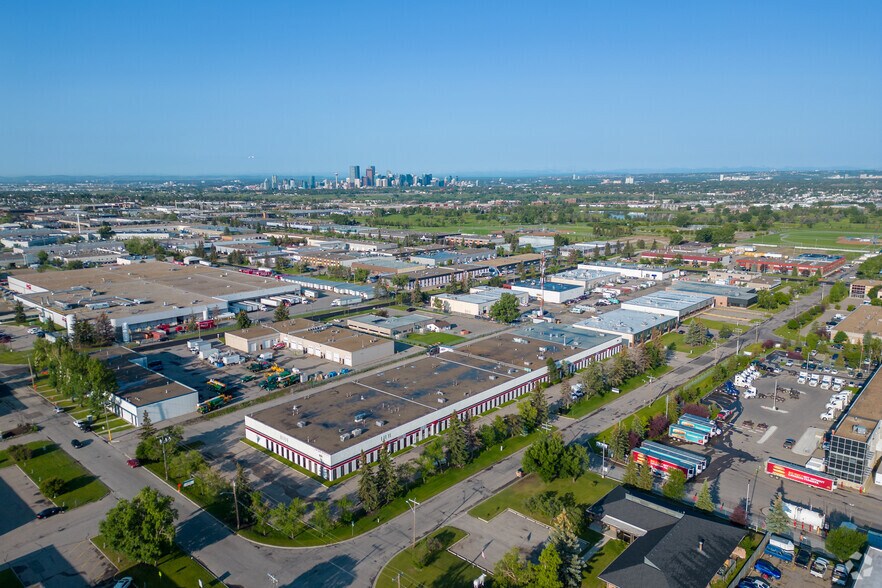 More Photos Of 2221 41st Ave NE, Calgary Warehouse For Lease