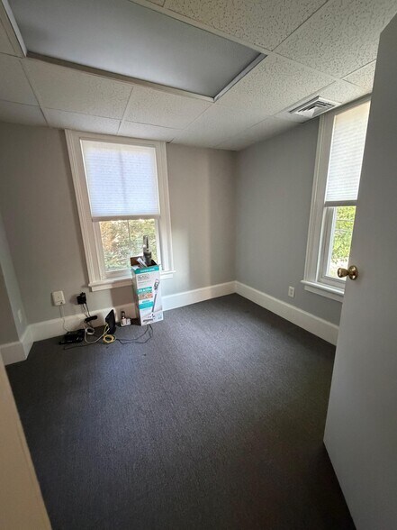 More Photos Of 39 Smith Ave, Mount Kisco Medical For Lease