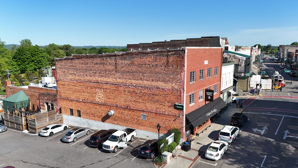 More Photos Of 308 N Main St, Mount Airy Storefront Retail Office For Sale