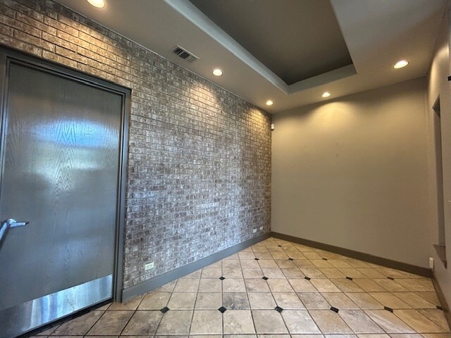 More Photos Of 104 Del Ct, Laredo Office For Lease