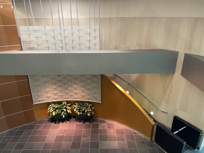 More Photos Of 3900 C St, Anchorage Office For Lease