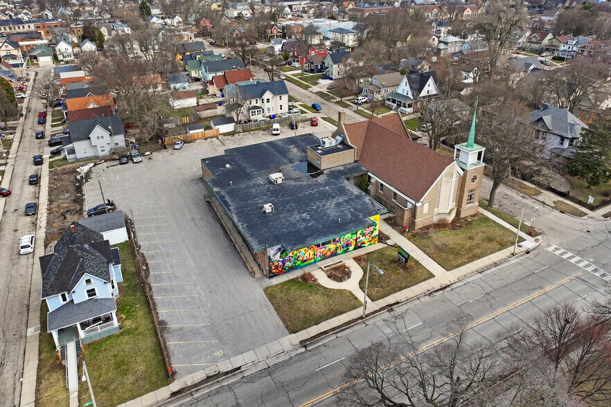 More Photos Of 2006 60th St, Kenosha Religious Facility For Sale