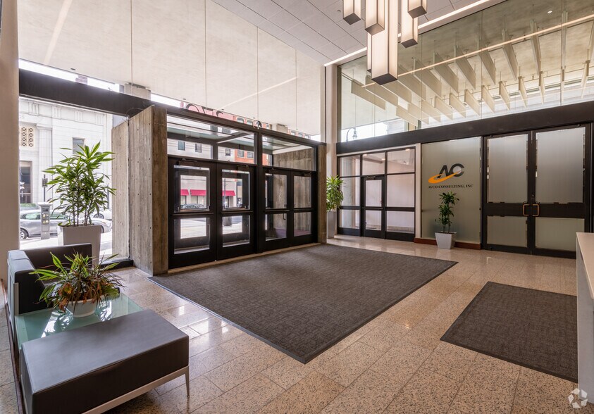 More Photos Of 370 Main St, Worcester Office For Lease