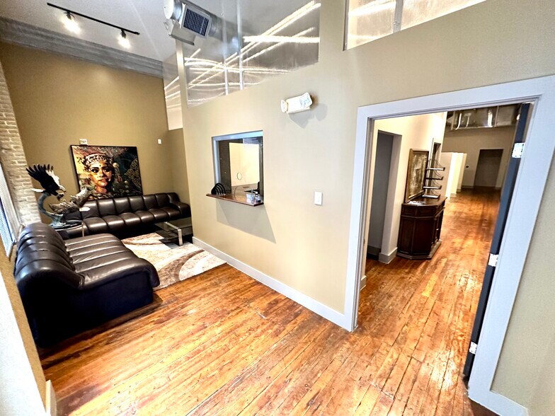 More Photos Of 321 S Flores St, San Antonio Coworking Space