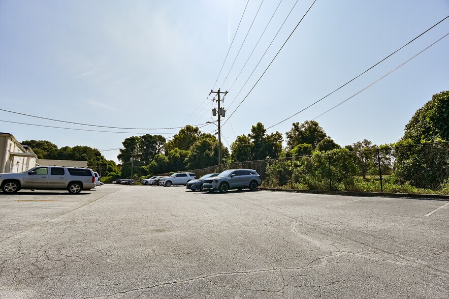 More Photos Of 4128 Highway 278 NE, Covington Healthcare For Sale