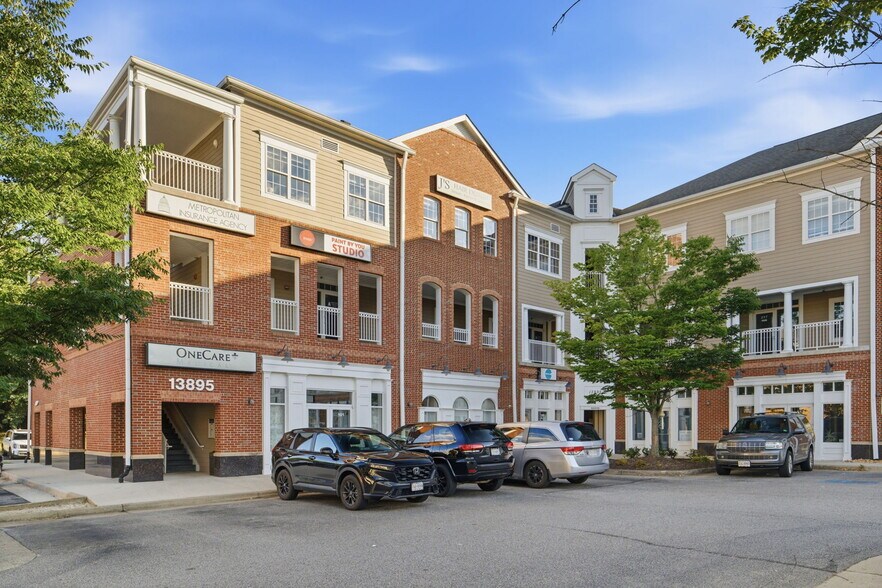 Primary Photo Of 13895 Hedgewood Dr, Woodbridge Medical For Sale