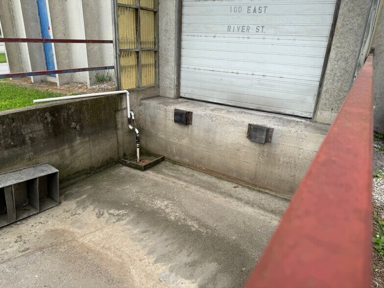 More Photos Of 100 River st, Riverside Industrial For Lease