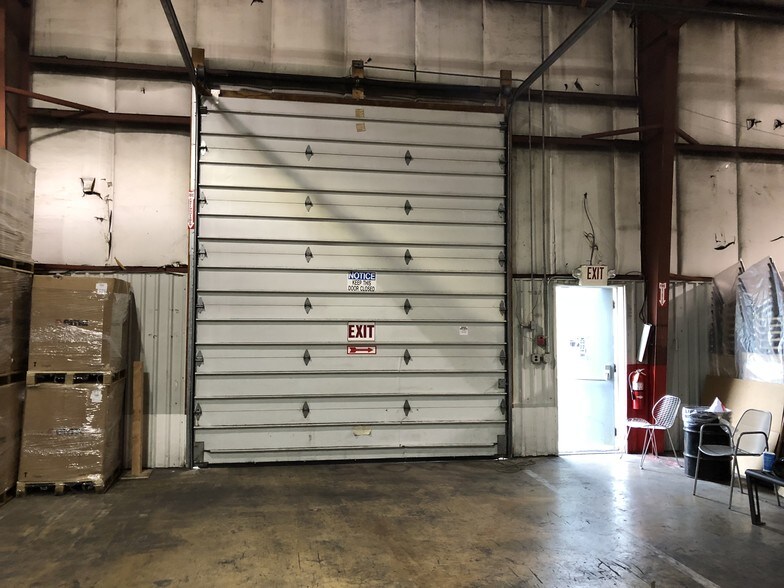 More Photos Of 2700 Cumberland St, Lebanon Warehouse For Lease