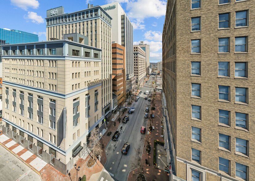 More Photos Of 913 N Market St, Wilmington Apartments For Lease