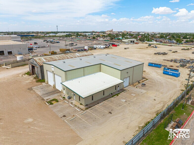 More Photos Of 335 S County Rd W, Odessa Warehouse For Lease