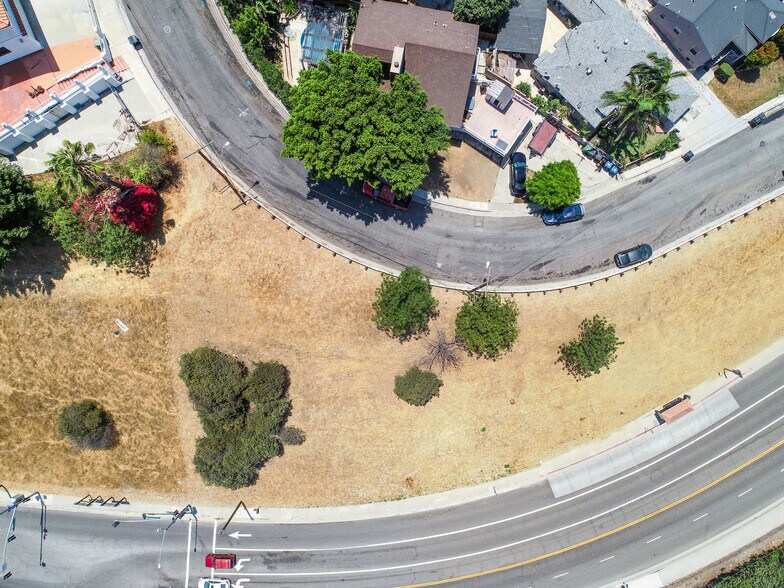 More Photos Of 1602 Steele Ave, Los Angeles Land For Sale