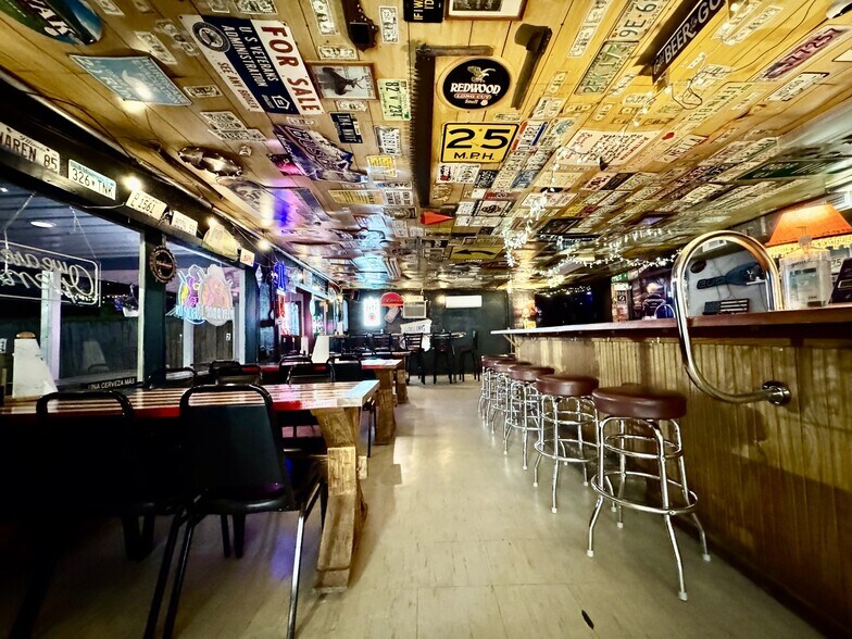 More Photos Of 125 Cypress Rd, Buchanan Restaurant For Sale