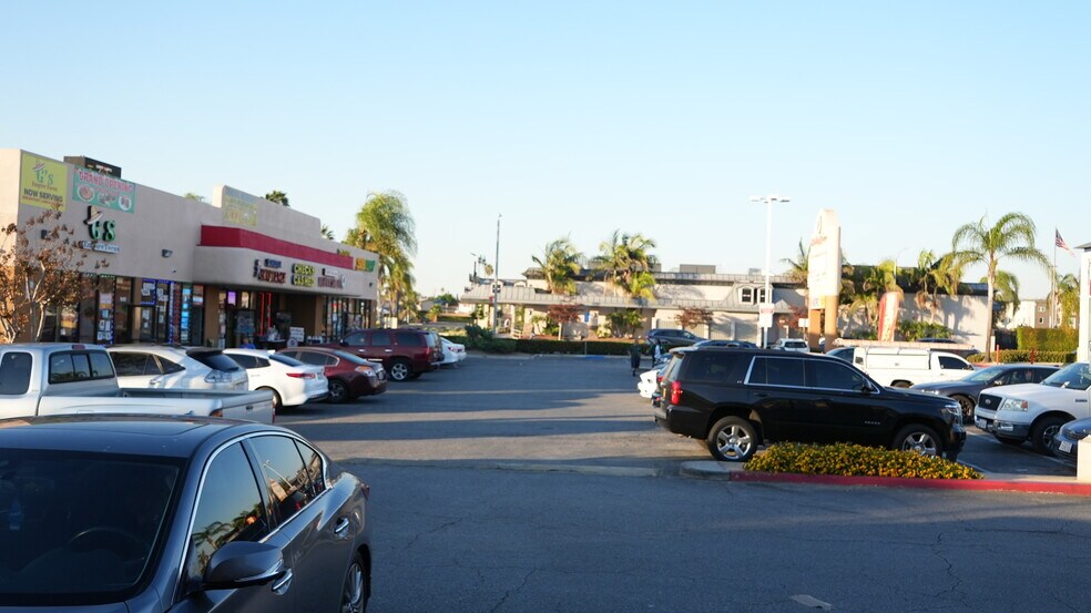 More Photos Of 1000-1096 W Rosecrans Ave, Gardena Unknown For Sale