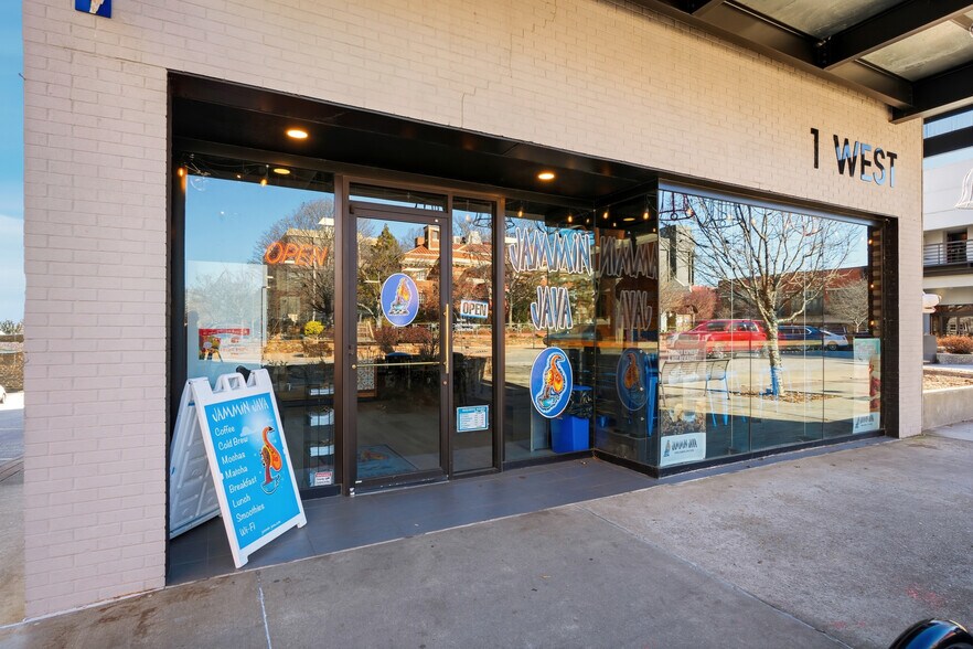 More Photos Of 1 W Mountain St, Fayetteville Office For Lease