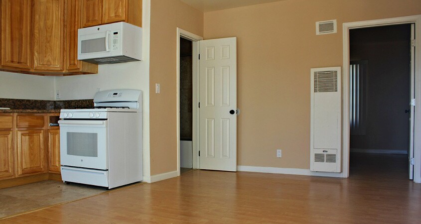 More Photos Of 11329 Sherman Way, Sun Valley Apartments For Sale