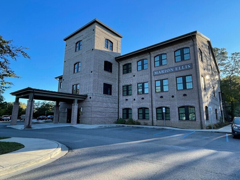 More Photos Of 2675 Elms Plantation Blvd, Charleston Office For Lease