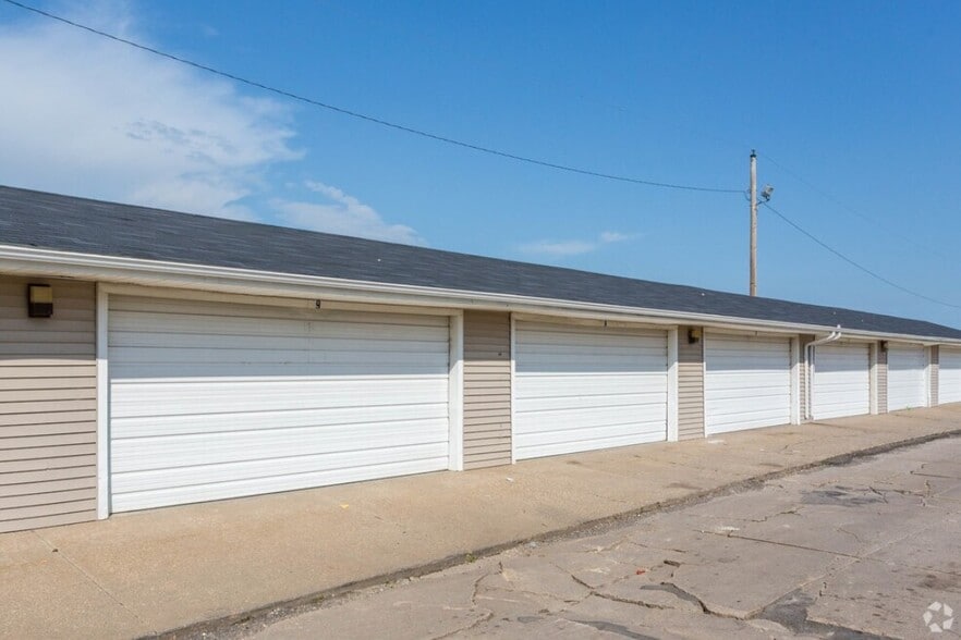 More Photos Of , Clinton Multifamily For Sale