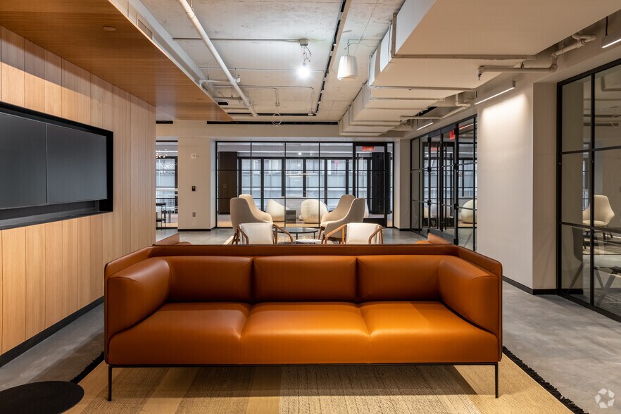 More Photos Of 135 W 50th St, New York Office For Lease