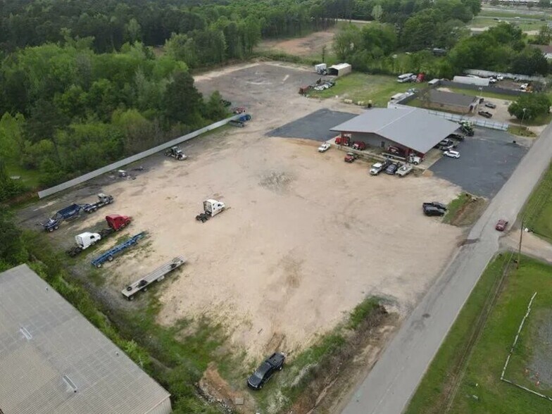 More Photos Of 7066 Adams Ln, Greenwood Truck Terminal For Sale