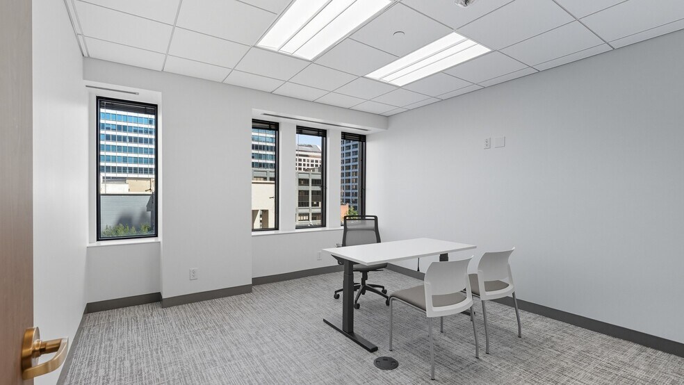 More Photos Of 114 W 7th St, Austin Office For Lease